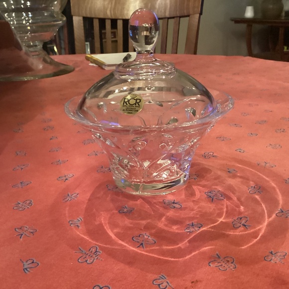 Italian crystal Etched candy dish - Picture 1 of 5